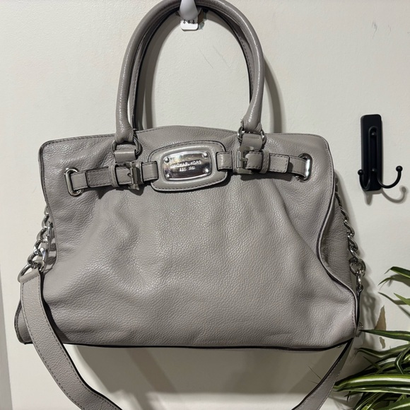 ❤️Michael Kors Hamilton Heather Gray Tote - Picture 1 of 7